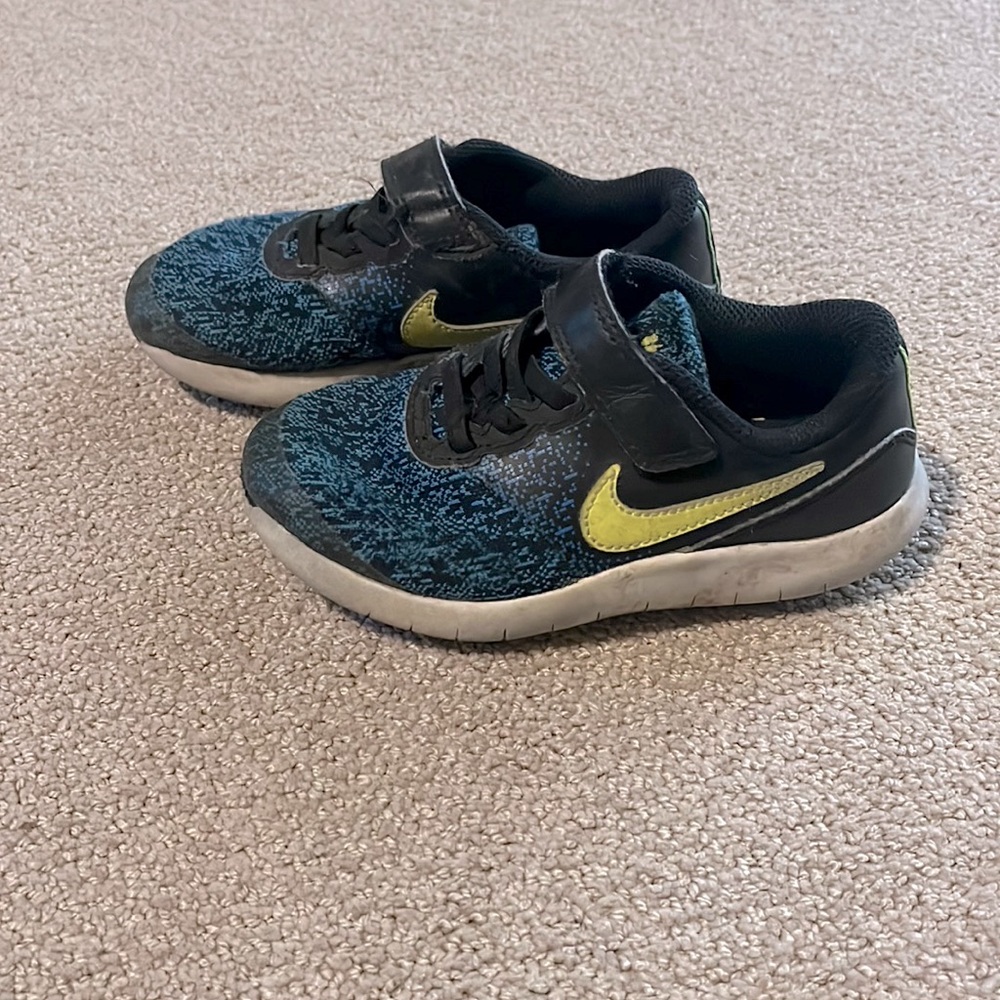Boys Nike sneakers